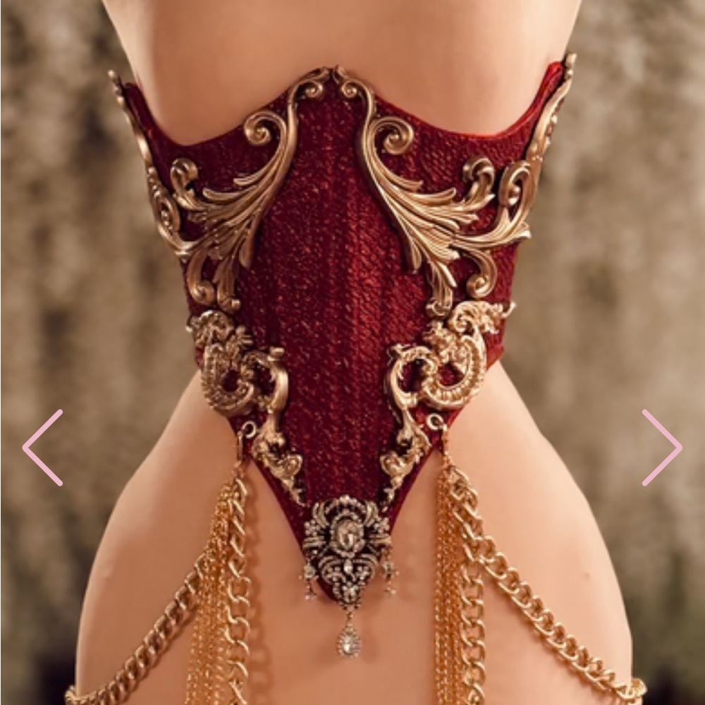 Sophistiqué Red Corset